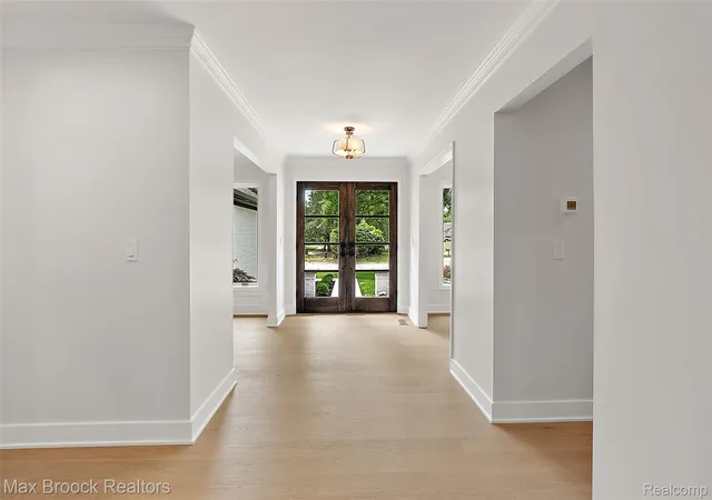 2nd image of 5218 Cherokee Ct, Troy, MI 48098 | MLS# 20261056014