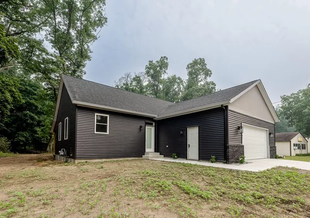 Photo 1 of Single family home for sale at 8187 Holton Rd, Holton, MI 49425 | MLS# 65026037236 | Listing updated on 2026-09-18
