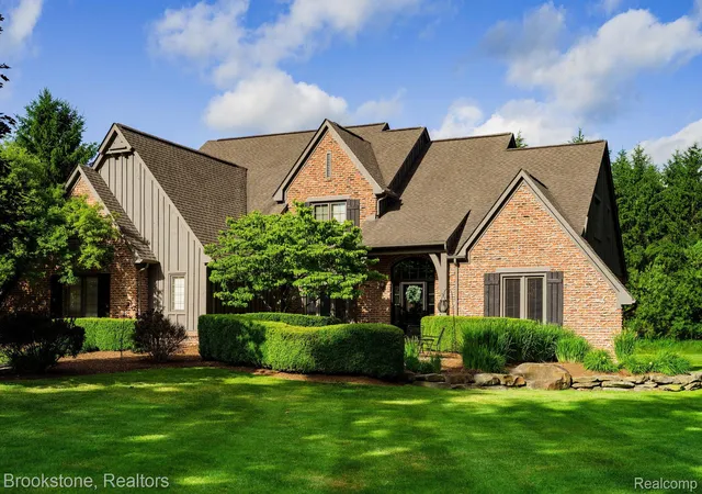 Photo 1 of Single family home for sale at 7768 Somerhill Ln, Clarkston, MI 48348 | MLS# 20261056025 | Listing updated on 2026-09-18