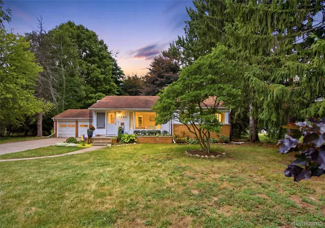 Photo 1 of Sale Pending at 7241 Miller Rd, Swartz Creek, MI 48473 | MLS# 20261056027 | Listing updated on 2026-08-30