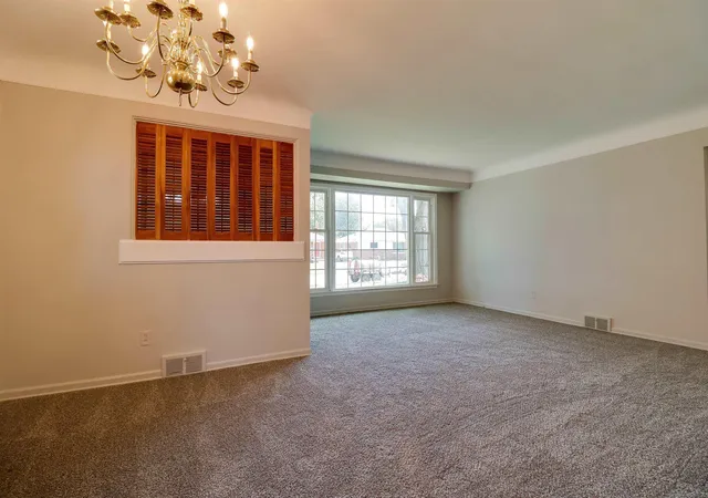 Photo 4 of Single family home for sale at 21101 Yale St, Saint Clair Shores, MI 48081 | MLS# 58050215533 | Listing updated on 2026-09-14