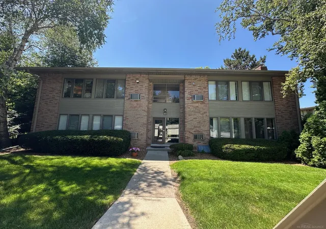 Photo 1 of Condo for sale at 340 Concord Pl, Bloomfield Hills, MI 48304 | MLS# 58050215536 | Listing updated on 2026-09-18