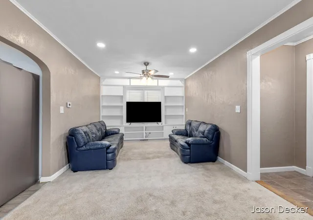 4th image of 1524 Downey St, Lansing, MI 48906 | MLS# 65026037250