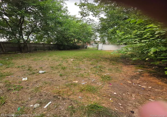 Photo 2 of Single family home for sale at 8728 7 Mile Rd, Detroit, MI 48221 | MLS# 20261056052 | Listing updated on 2026-09-25