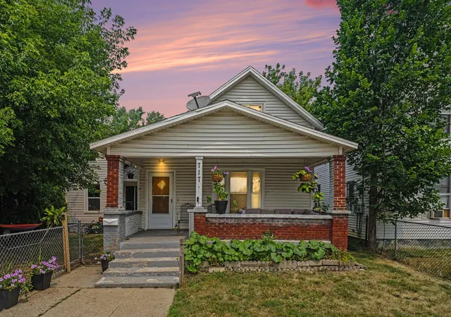 1st image of 717 719 5th Street Nw, Grand Rapids, MI 49504 | MLS# 65026037252