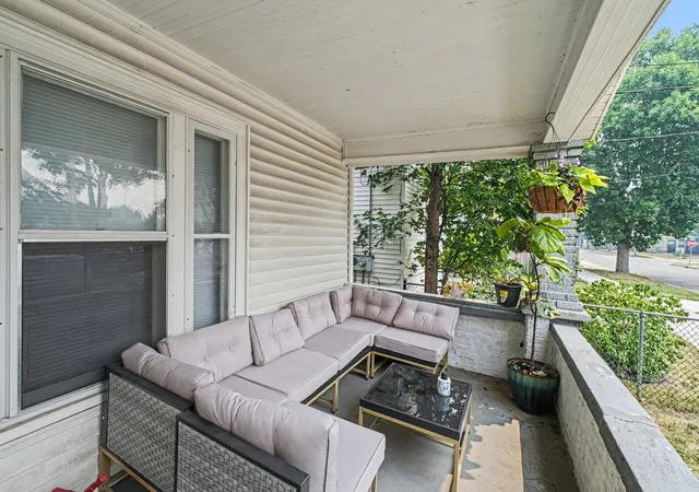 Listing Photo 3 - Condo for sale in building located at 717-719 5th St NW, Grand Rapids, MI 49504
