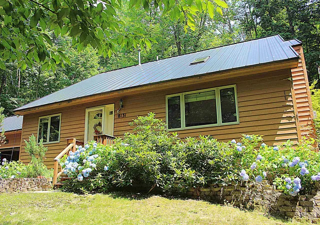 5th image of 8131 Hillside Dr, Traverse City, MI 49685 | MLS# 78080071281