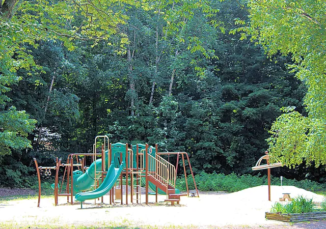 62nd image of 8131 Hillside Dr, Traverse City, MI 49685 | MLS# 78080071281