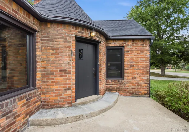 4th image of 6177 Livernois Rd, Troy, MI 48098 | MLS# 20261056081