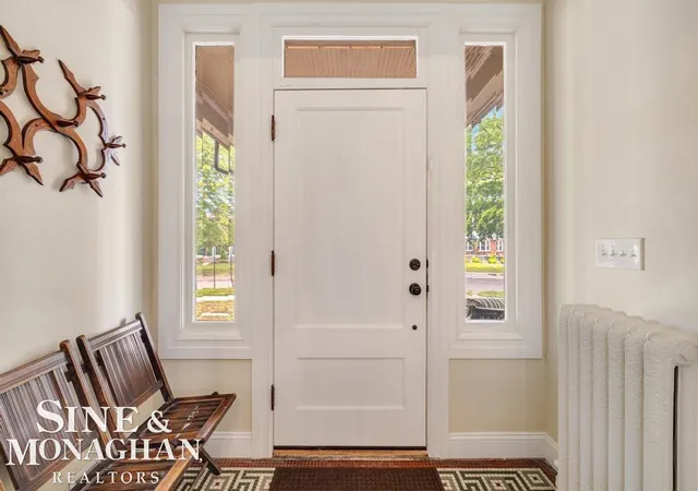 Photo 3 of Single family home for sale at 979 Lakepointe St, Grosse Pointe Park, MI 48230 | MLS# 58050215557 | Listing updated on 2026-07-22