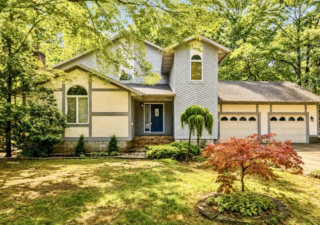 1st image of 19127 W Spring Lake Rd, Spring Lake, MI 49456 | MLS# 71026037270