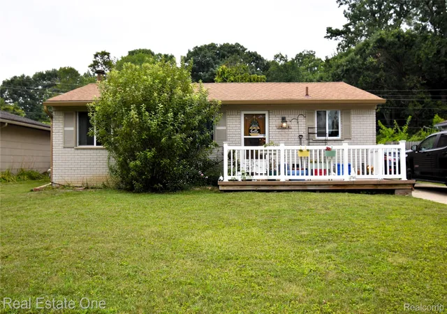 2nd image of 15404 Colbert St, Romulus, MI 48174 | MLS# 20261056086