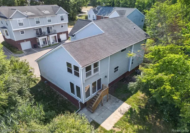 48th image of 2042 Decker Rd, Walled Lake, MI 48390 | MLS# 20261056098