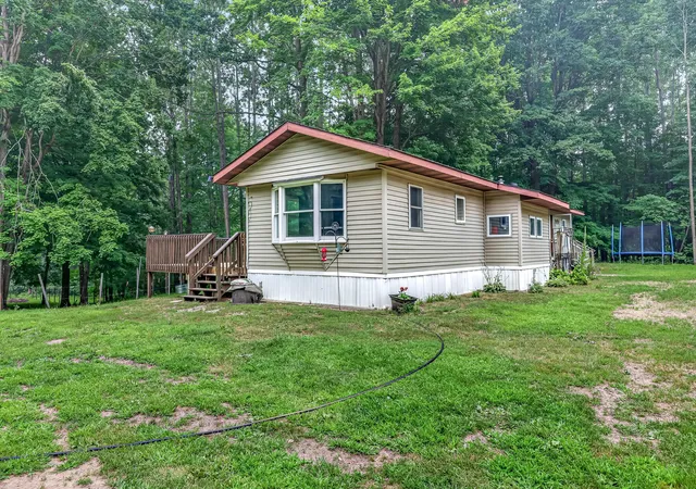 3rd image of 8045 W 16 Mile, Bitely, MI 49309 | MLS# 67026037286