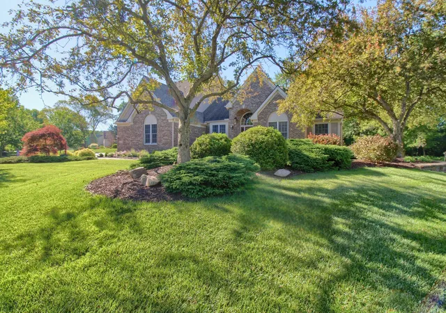 2nd image of 1421 W Greenfield Ct, Ann Arbor, MI 48108 | MLS# 81026037293