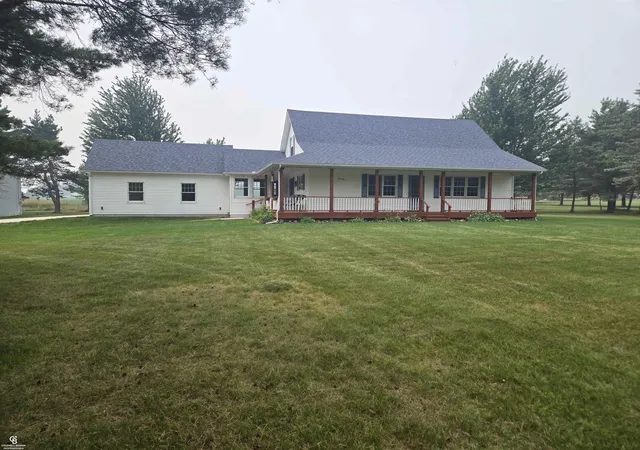 Photo 2 of Single family home for sale at 8045 Duquette Rd, Brockway, MI 48097 | MLS# 58050215570 | Listing updated on 2026-08-31