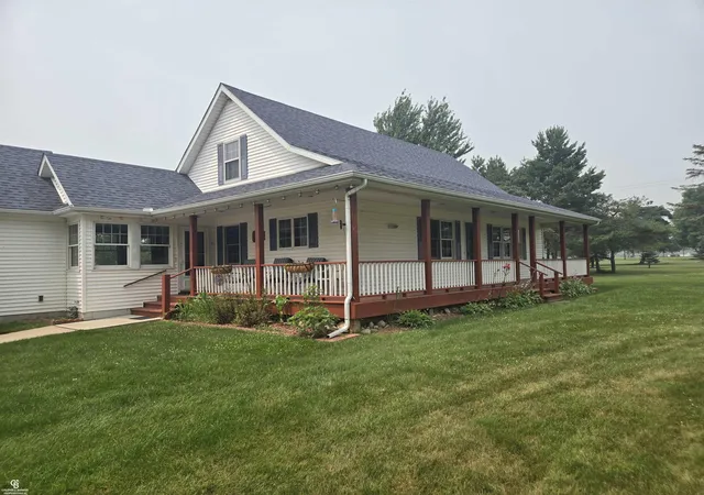 Photo 3 of Single family home for sale at 8045 Duquette Rd, Brockway, MI 48097 | MLS# 58050215570 | Listing updated on 2026-08-31