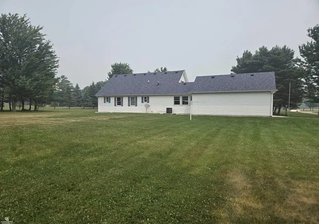 Photo 4 of Single family home for sale at 8045 Duquette Rd, Brockway, MI 48097 | MLS# 58050215570 | Listing updated on 2026-08-31
