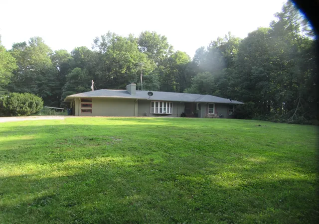 1st image of 20349 M 60, Cassopolis, MI 49031 | MLS# 69026037297