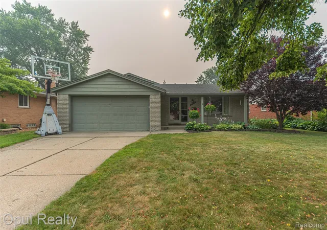 Photo 1 of Sale Pending at 15520 Fitzgerald St, Livonia, MI 48154 | MLS# 20261056115 | Listing updated on 2026-08-02