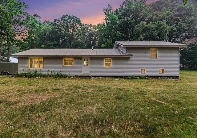 Photo 2 of Single family home for sale at 4994 E Madison Rd, Walkerville, MI 49459 | MLS# 67026037301 | Listing updated on 2026-08-20
