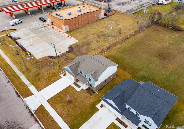 Photo 35 of Single family home for sale at 8117 Vermont Ave, Warren, MI 48093 | MLS# 20261056154 | Listing updated on 2026-08-31