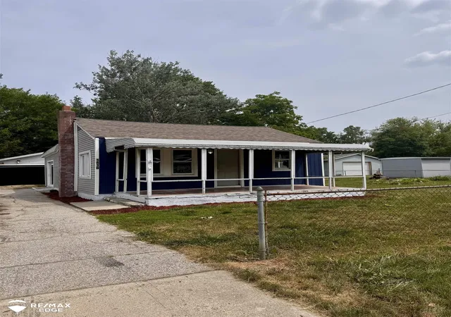 Photo 1 of Single family home for sale at 1418 W Juliah Ave, Flint, MI 48505 | MLS# 5050215585 | Listing updated on 2026-09-03