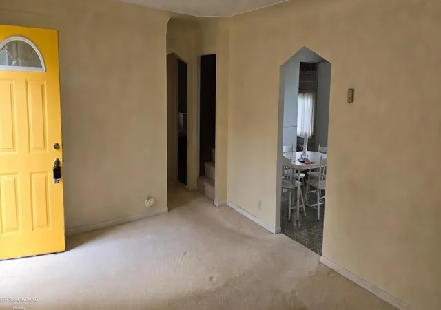 Photo 2 of Single family home for sale at 98 Shadywood Rd, Rochester Hills, MI 48307 | MLS# 58050215587 | Listing updated on 2026-09-02