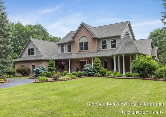 Photo 3 of Single family home for sale at 3745 Beeman Rd, Williamston, MI 48895 | MLS# 71026037320 | Listing updated on 2026-10-22