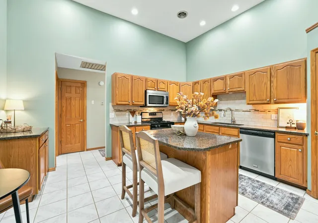 4th image of 460 Buckshot Dr Sw, Grandville, MI 49418 | MLS# 65026037327