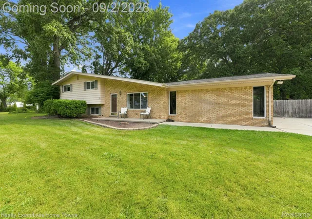 Photo 1 of Single family home for sale at 46500 Cypress St, Shelby Township, MI 48315 | MLS# 20261056184 | Listing updated on 2026-09-18