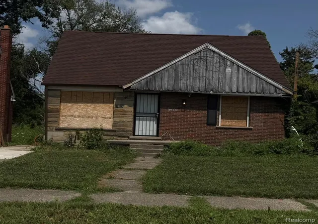 Photo 1 of Single family home for sale at 12527 Glenfield St, Detroit, MI 48213 | MLS# 20261056185 | Listing updated on 2026-09-10
