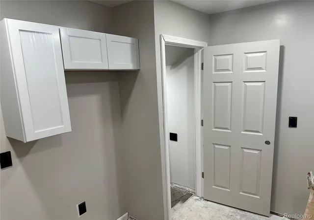 Photo 3 of Single family home for sale at 12527 Glenfield St, Detroit, MI 48213 | MLS# 20261056185 | Listing updated on 2026-09-10
