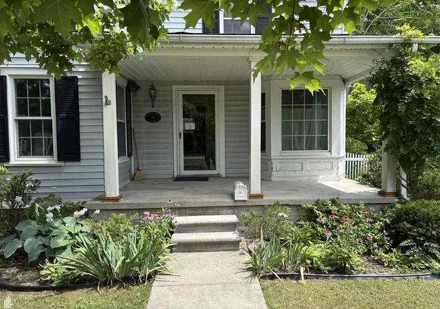 Photo 1 of Single family home for sale at 144 N Washington, Lake Orion, MI 48362 | MLS# 58050215597 | Listing updated on 2026-09-02