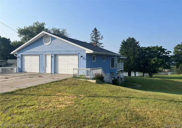 Photo 1 of Single family home for sale at 2929 N River Rd, Fort Gratiot, MI 48059 | MLS# 20261056199 | Listing updated on 2026-09-08
