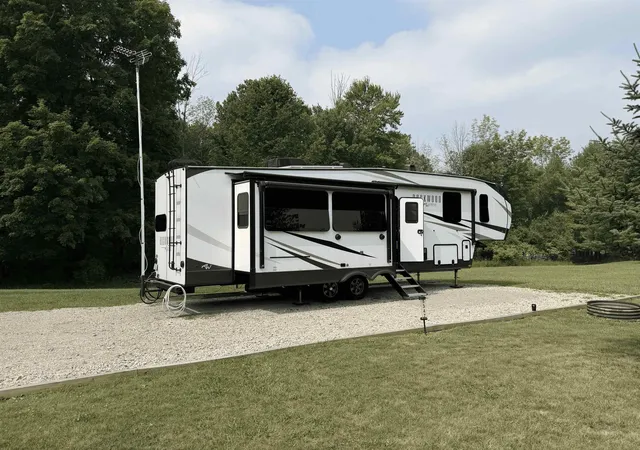 1st image of 5347 Dover Wy, Gladwin, MI 48624 | MLS# 5050215607