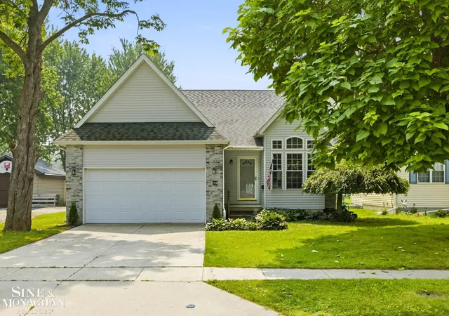 1st image of 142 Taylor St, Port Huron, MI 48060 | MLS# 58050215617