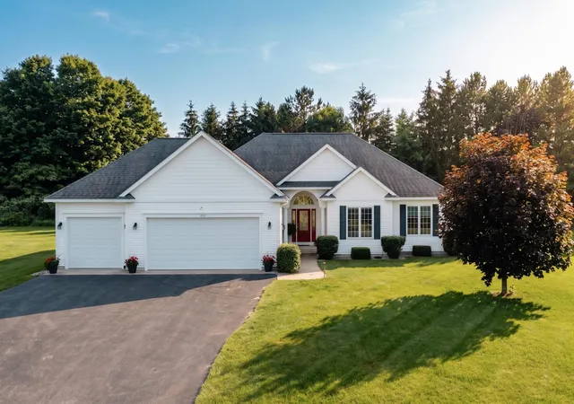 1st image of 4157 Stoneridge Dr, Traverse City, MI 49684 | MLS# 78080071299