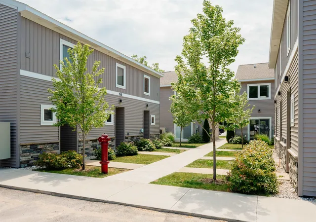 Listing Photo 4 - Condo for sale in building located at 1141 E 8th St, Traverse City, MI 49686