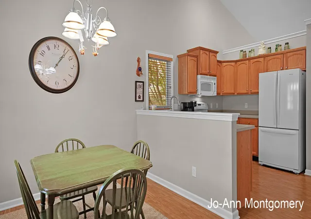 Listing Photo 4 - Condo for sale in building located at 13473 Carpenter Wy, Nunica, MI 49448