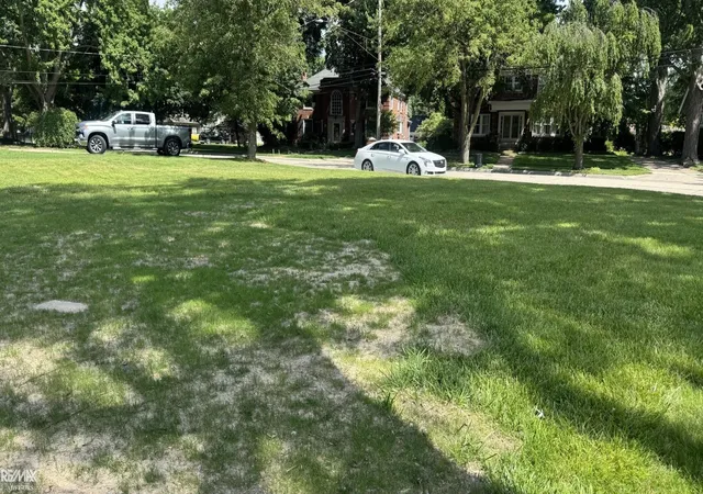 Photo 18 of Land for sale at 00 Belleview Ave, Mount Clemens, MI 48043 | MLS# 58050215622 | Listing updated on 2026-09-04