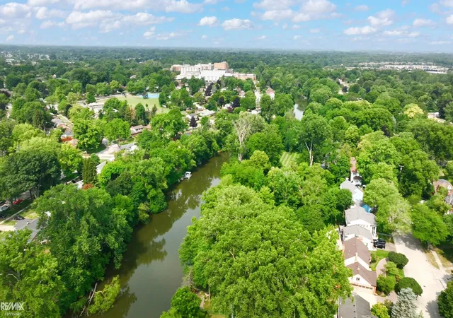 Photo 5 of Land for sale at 00 Belleview Ave, Mount Clemens, MI 48043 | MLS# 58050215622 | Listing updated on 2026-09-04
