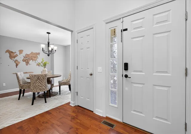 Photo 3 of Single family home for sale at 3911 Fox Xing Dr, Saint Joseph, MI 49085 | MLS# 69026037365 | Listing updated on 2026-09-15