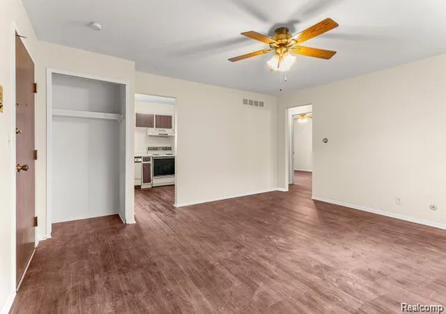 Photo 3 of Condo for sale at 25316 Shiawassee Cir #104, Southfield, MI 48033 | MLS# 20261056234 | Listing updated on 2026-09-01
