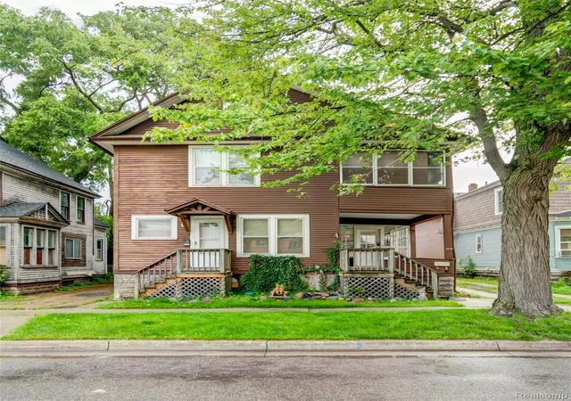 2nd image of 1024 8th St, Port Huron, MI 48060 | MLS# 20261056237