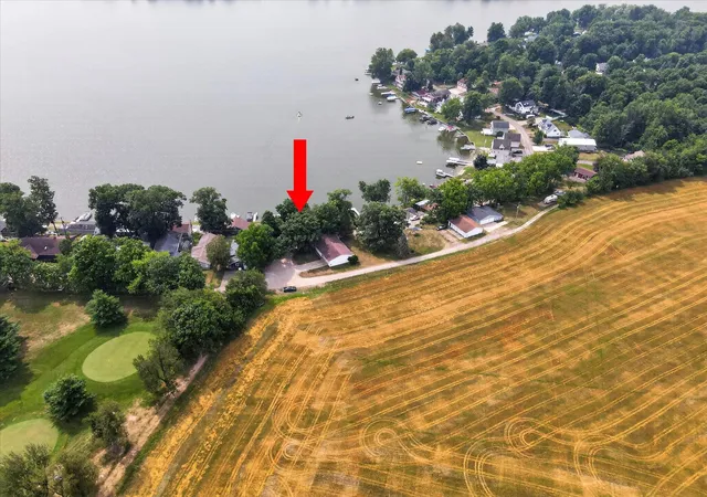 41st image of 6695 Paradise Park Dr, Saranac, MI 48881 | MLS# 65026037377