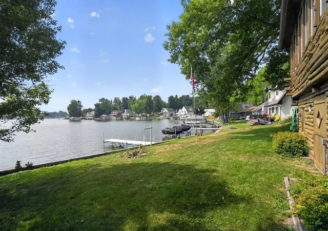 5th image of 6695 Paradise Park Dr, Saranac, MI 48881 | MLS# 65026037377