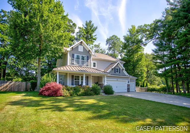 Photo 1 of Single family home for sale at 14415 Manor Rd, Grand Haven, MI 49417 | MLS# 71026037378 | Listing updated on 2026-08-17
