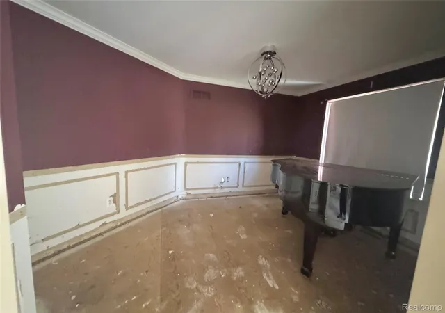 Photo 2 of Single family home for sale at 578 Jared Dr, Pontiac, MI 48342 | MLS# 20261056254 | Listing updated on 2026-09-09