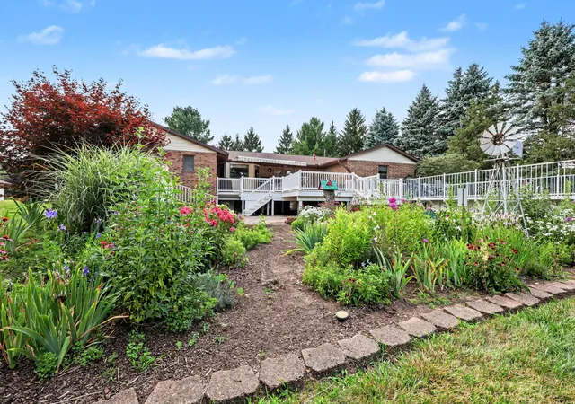 4th image of 7373 Dell Rd, Saline, MI 48176 | MLS# 81026037381